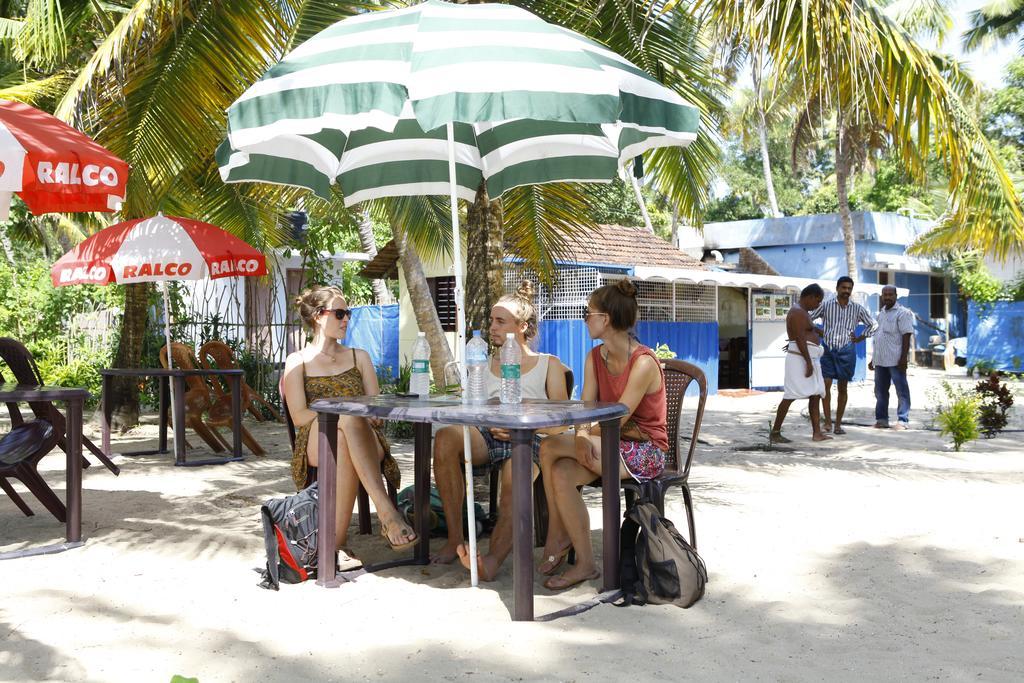 Marari Neena Beach Homestay ماراريكولام المظهر الخارجي الصورة